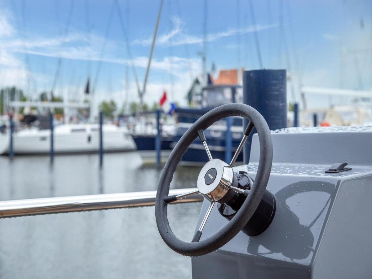 Готель Luxury Houseboat In Volendam Marina Екстер'єр фото