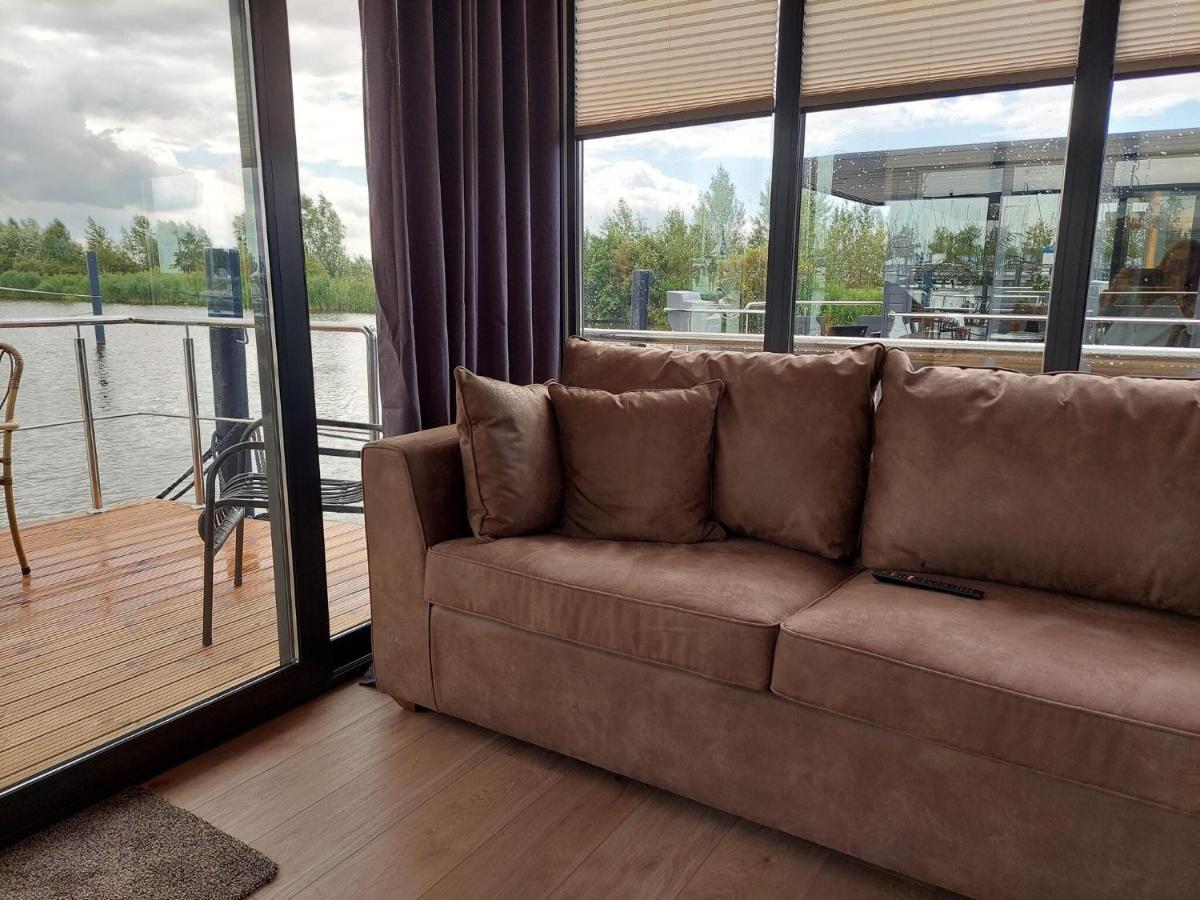 Готель Luxury Houseboat In Volendam Marina Екстер'єр фото
